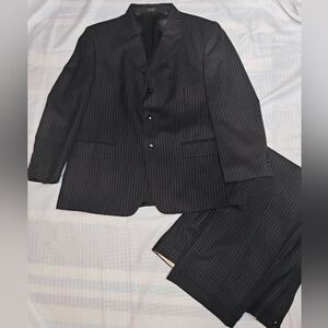Jones New York Men's Black Pinstripe Suit
